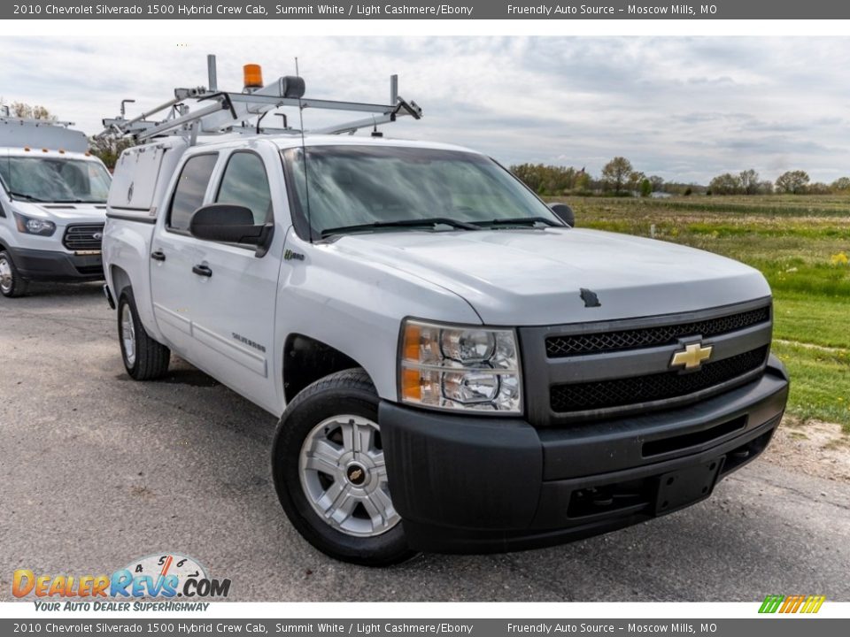 Front 3/4 View of 2010 Chevrolet Silverado 1500 Hybrid Crew Cab Photo #1