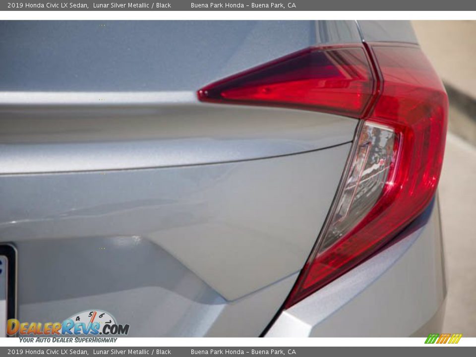 2019 Honda Civic LX Sedan Lunar Silver Metallic / Black Photo #13