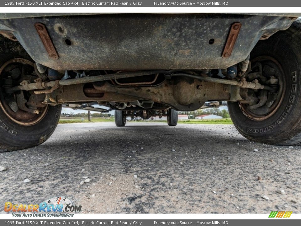 Undercarriage of 1995 Ford F150 XLT Extended Cab 4x4 Photo #10
