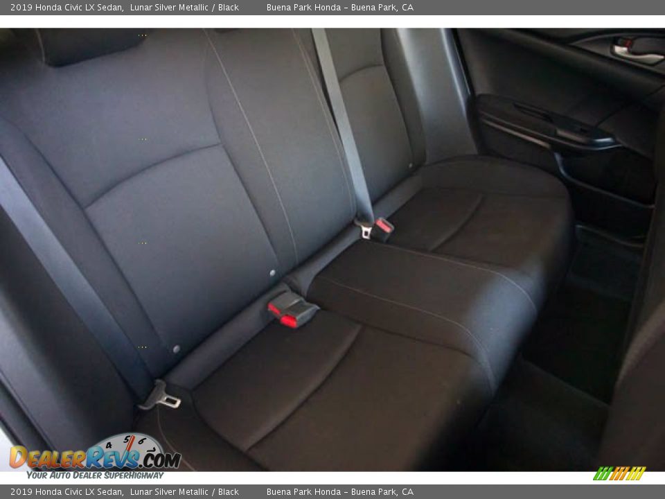 2019 Honda Civic LX Sedan Lunar Silver Metallic / Black Photo #22