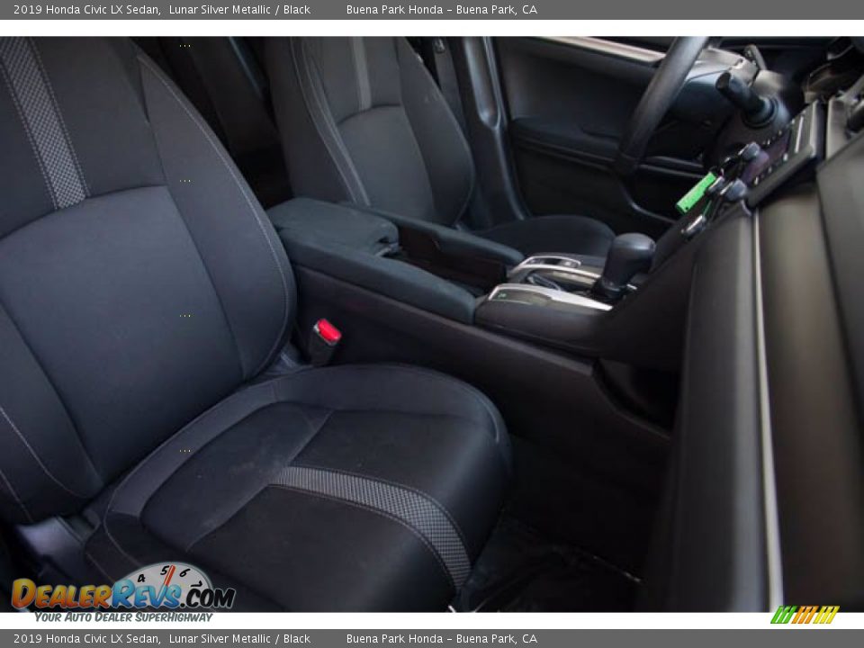 2019 Honda Civic LX Sedan Lunar Silver Metallic / Black Photo #24