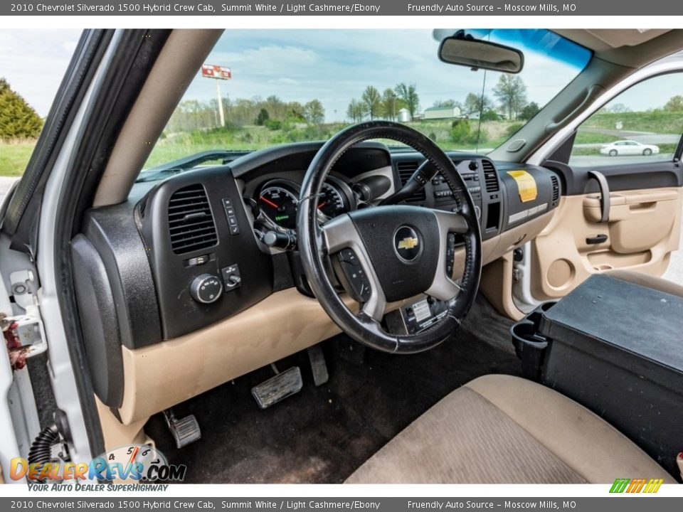 Front Seat of 2010 Chevrolet Silverado 1500 Hybrid Crew Cab Photo #21