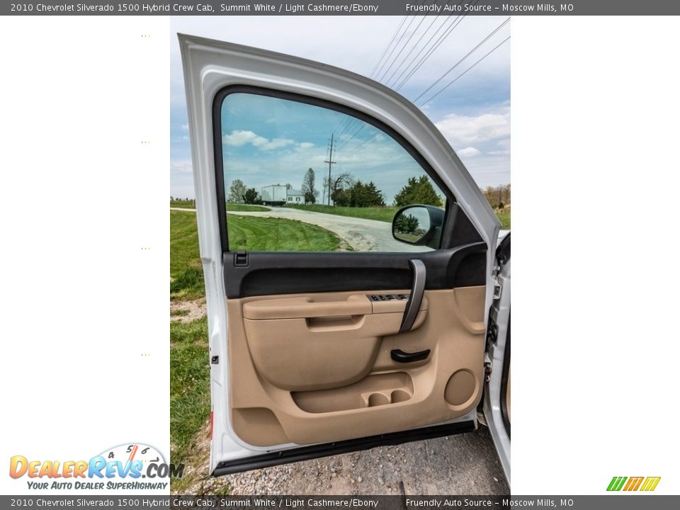 Door Panel of 2010 Chevrolet Silverado 1500 Hybrid Crew Cab Photo #22