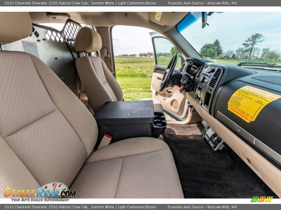 Front Seat of 2010 Chevrolet Silverado 1500 Hybrid Crew Cab Photo #33