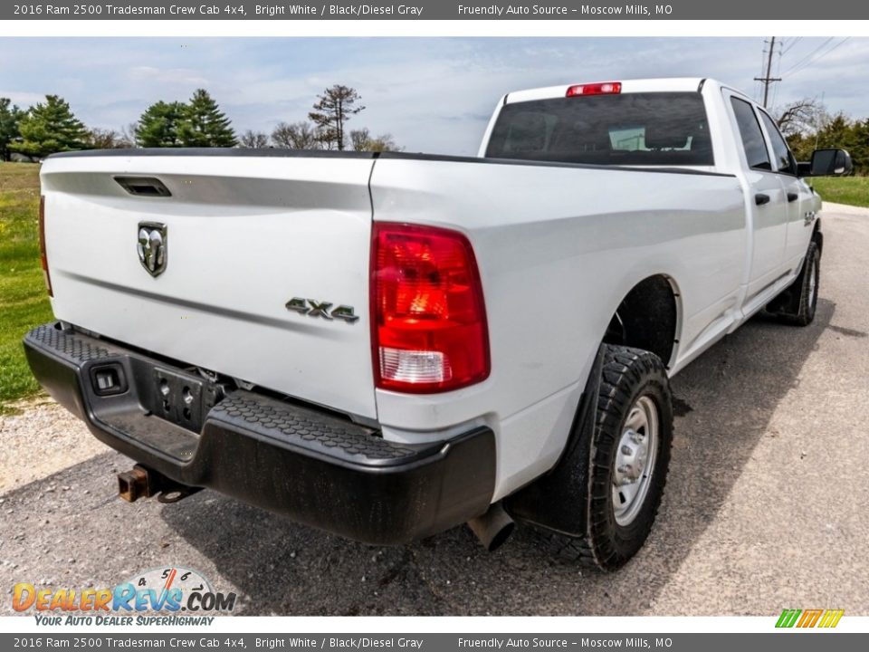 2016 Ram 2500 Tradesman Crew Cab 4x4 Bright White / Black/Diesel Gray Photo #4