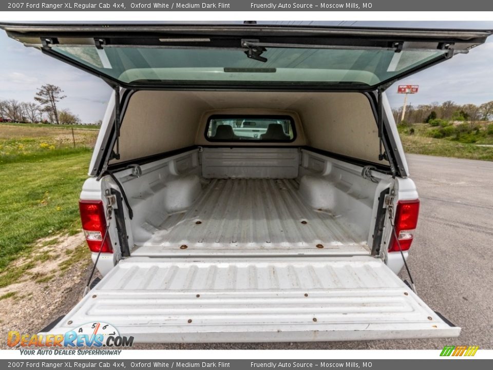 2007 Ford Ranger XL Regular Cab 4x4 Oxford White / Medium Dark Flint Photo #21