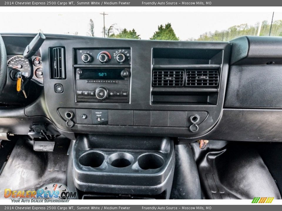 2014 Chevrolet Express 2500 Cargo WT Summit White / Medium Pewter Photo #31