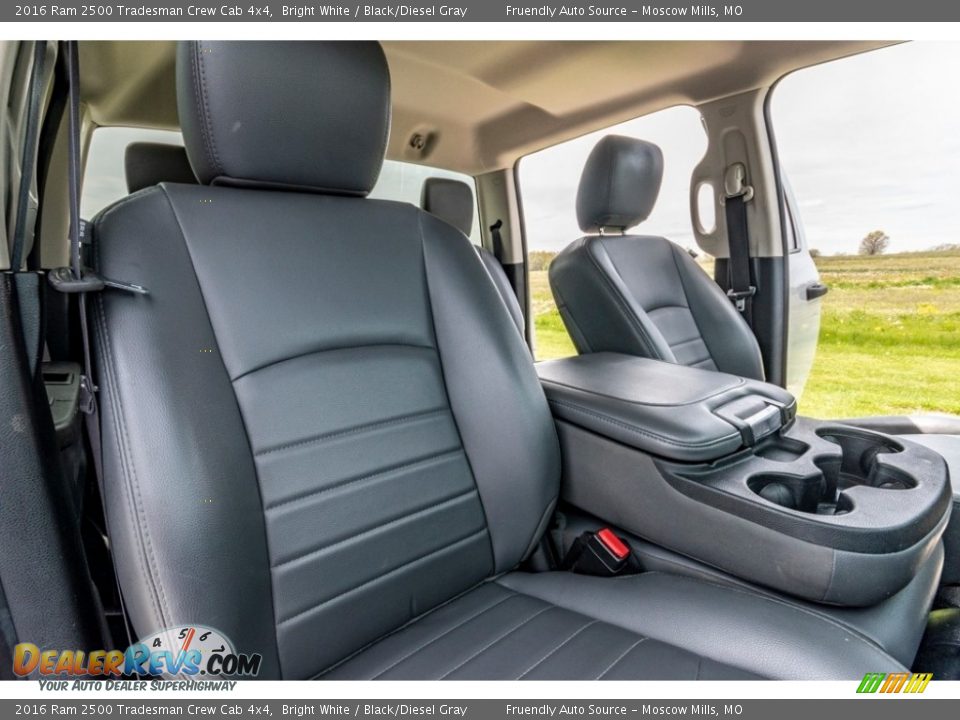 Front Seat of 2016 Ram 2500 Tradesman Crew Cab 4x4 Photo #31