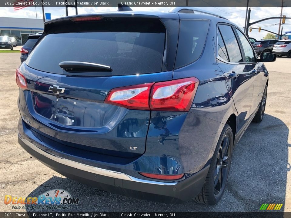 2021 Chevrolet Equinox LT Pacific Blue Metallic / Jet Black Photo #3