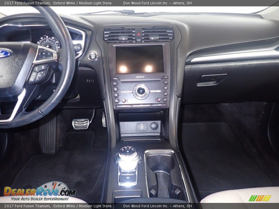 2017 Ford Fusion Titanium Oxford White / Medium Light Stone Photo #21