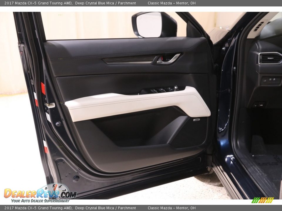 2017 Mazda CX-5 Grand Touring AWD Deep Crystal Blue Mica / Parchment Photo #4