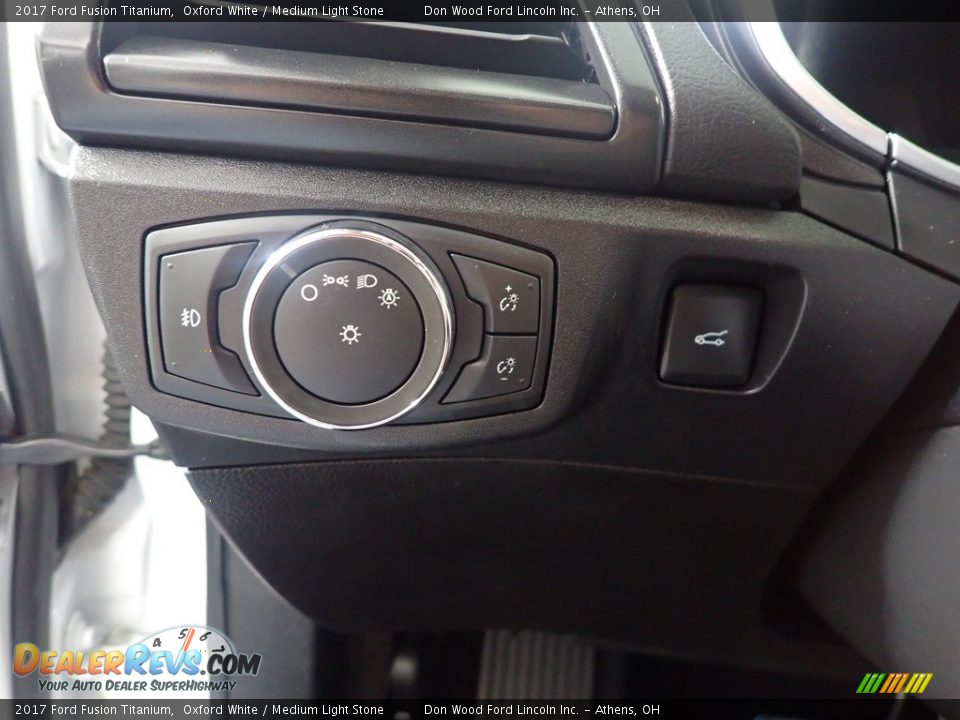 2017 Ford Fusion Titanium Oxford White / Medium Light Stone Photo #33