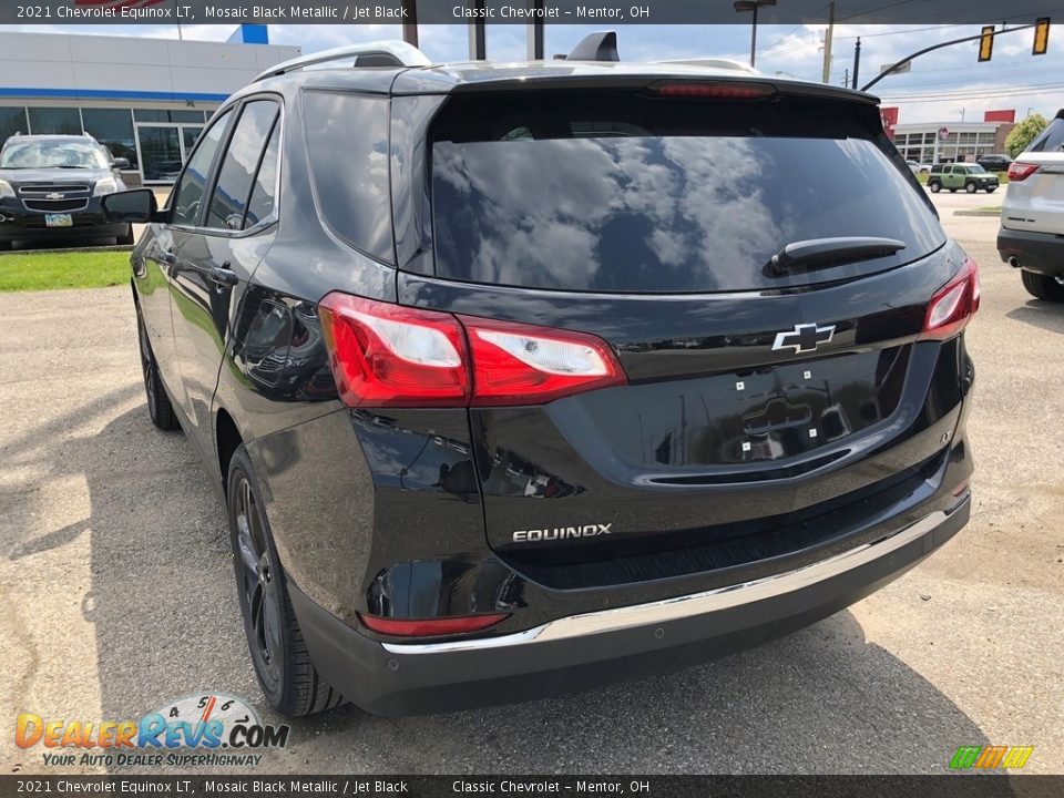 2021 Chevrolet Equinox LT Mosaic Black Metallic / Jet Black Photo #4