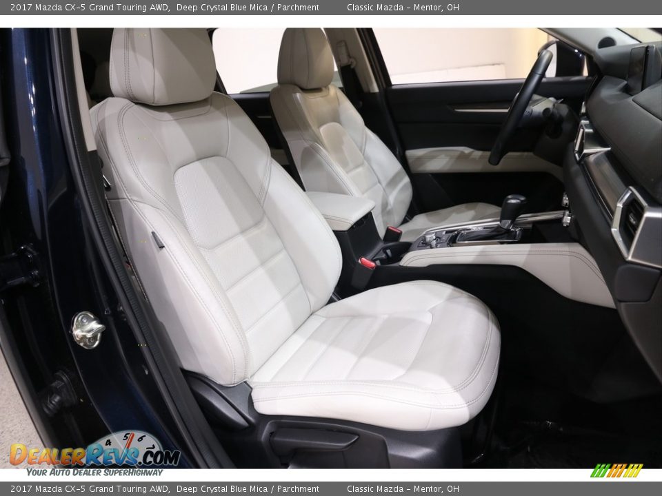 2017 Mazda CX-5 Grand Touring AWD Deep Crystal Blue Mica / Parchment Photo #13