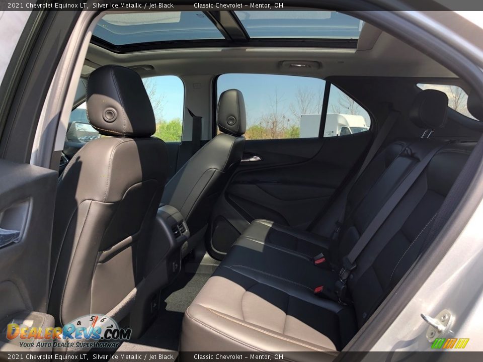 2021 Chevrolet Equinox LT Silver Ice Metallic / Jet Black Photo #6