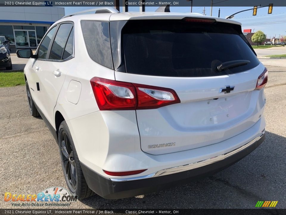 2021 Chevrolet Equinox LT Iridescent Pearl Tricoat / Jet Black Photo #4