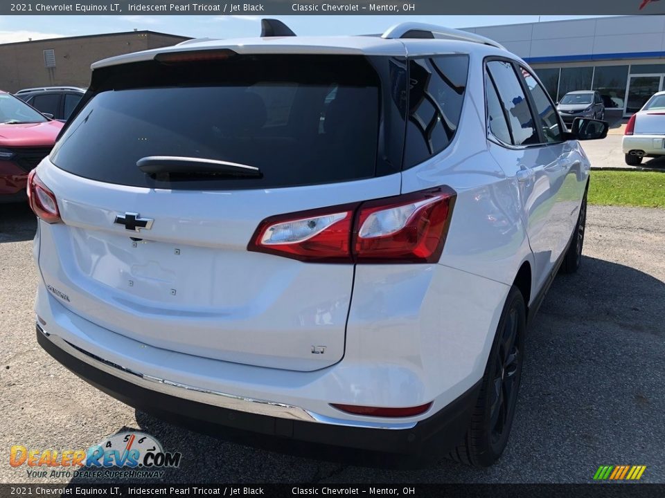 2021 Chevrolet Equinox LT Iridescent Pearl Tricoat / Jet Black Photo #3