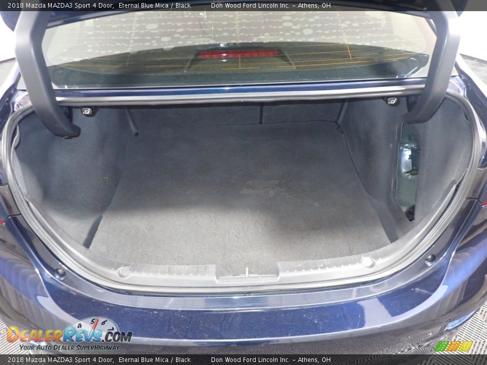 2018 Mazda MAZDA3 Sport 4 Door Eternal Blue Mica / Black Photo #13