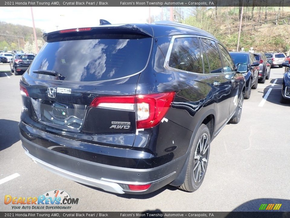 2021 Honda Pilot Touring AWD Crystal Black Pearl / Black Photo #5