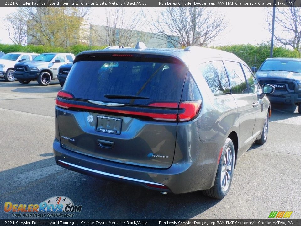 2021 Chrysler Pacifica Hybrid Touring L Granite Crystal Metallic / Black/Alloy Photo #5