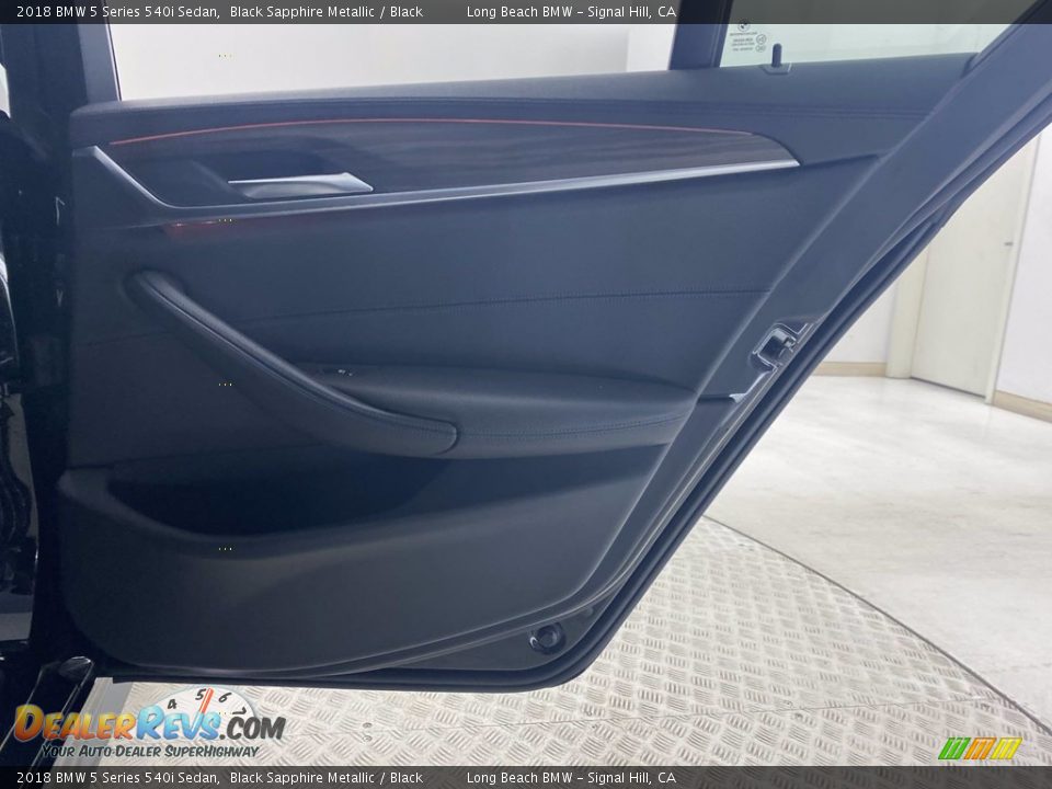 2018 BMW 5 Series 540i Sedan Black Sapphire Metallic / Black Photo #35