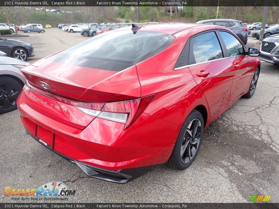 2021 Hyundai Elantra SEL Calypso Red / Black Photo #2