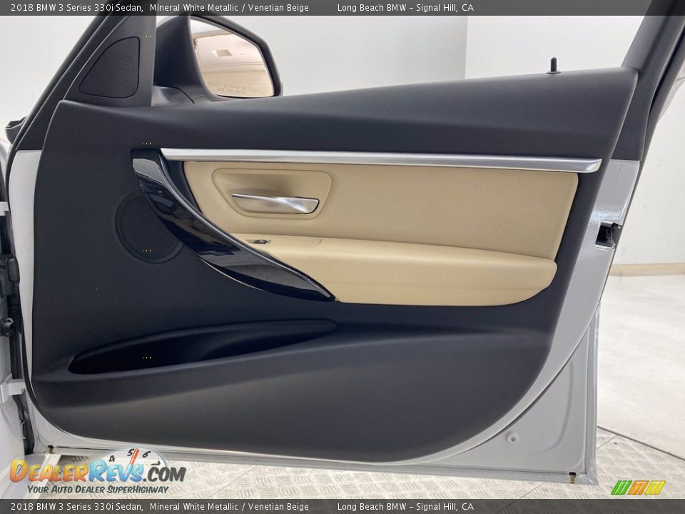 2018 BMW 3 Series 330i Sedan Mineral White Metallic / Venetian Beige Photo #32