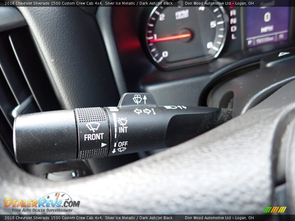 2018 Chevrolet Silverado 1500 Custom Crew Cab 4x4 Silver Ice Metallic / Dark Ash/Jet Black Photo #22