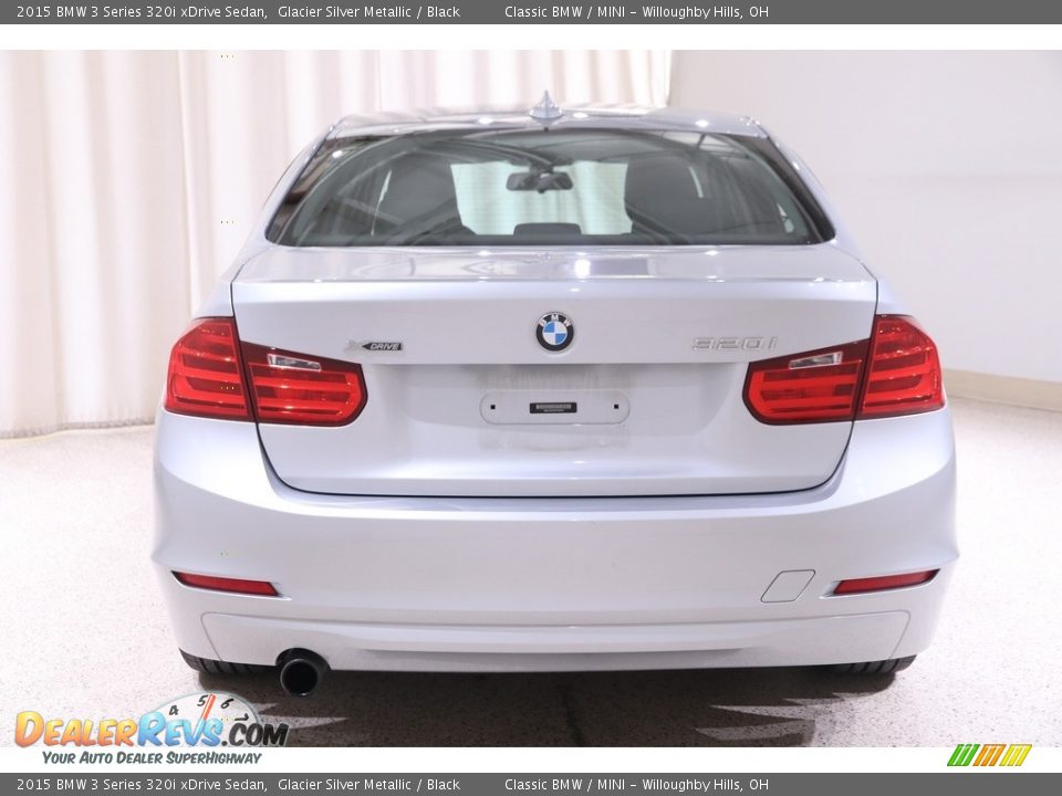 2015 BMW 3 Series 320i xDrive Sedan Glacier Silver Metallic / Black Photo #19