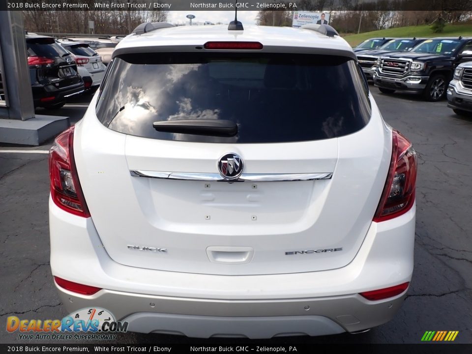 2018 Buick Encore Premium White Frost Tricoat / Ebony Photo #9