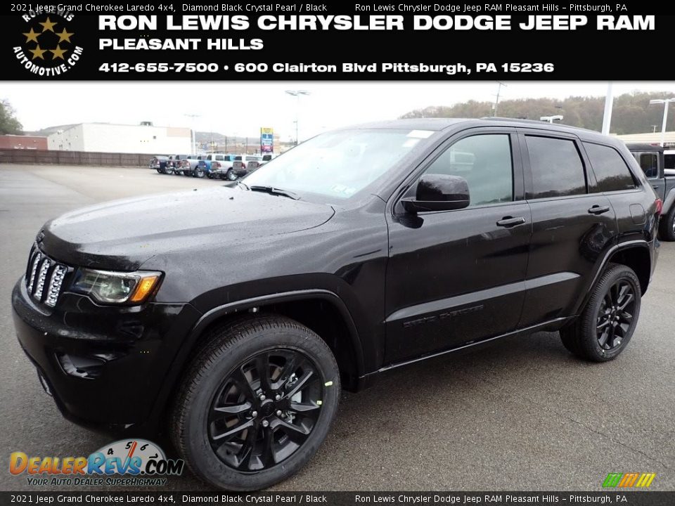 2021 Jeep Grand Cherokee Laredo 4x4 Diamond Black Crystal Pearl / Black Photo #1