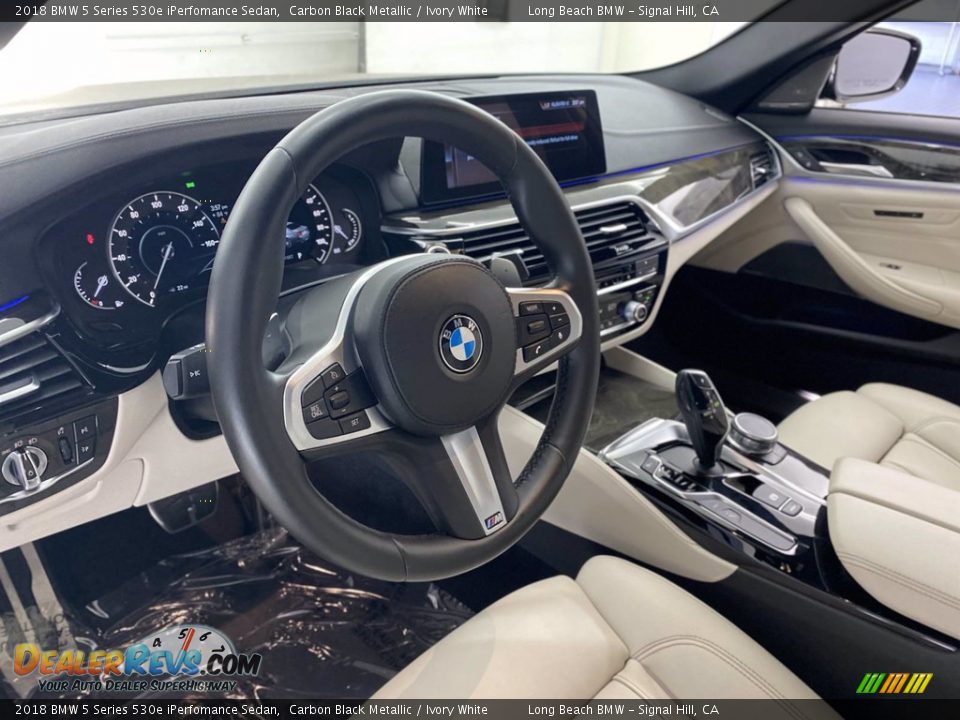 2018 BMW 5 Series 530e iPerfomance Sedan Carbon Black Metallic / Ivory White Photo #16