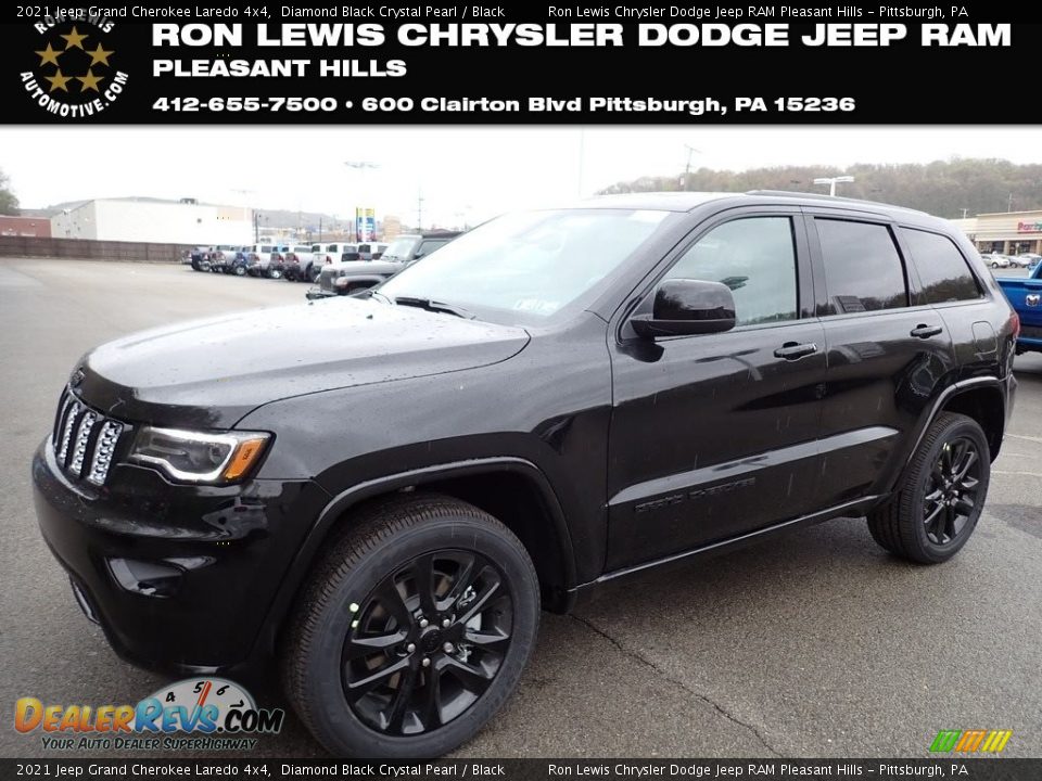 2021 Jeep Grand Cherokee Laredo 4x4 Diamond Black Crystal Pearl / Black Photo #1