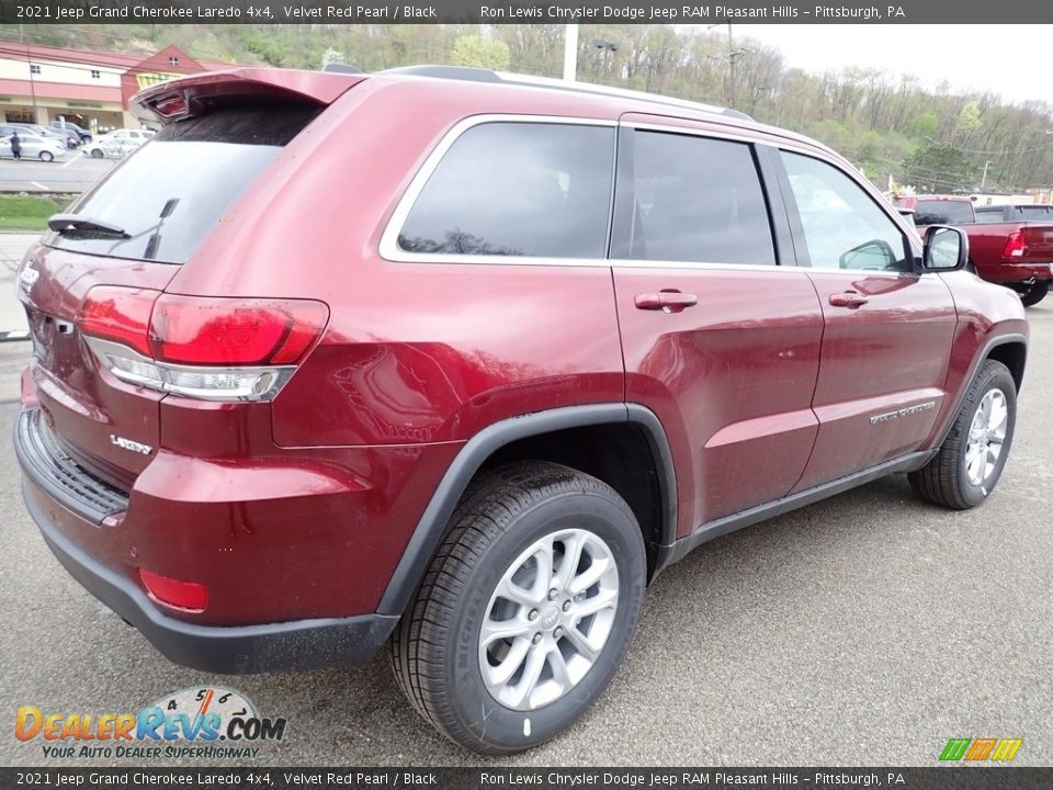2021 Jeep Grand Cherokee Laredo 4x4 Velvet Red Pearl / Black Photo #6