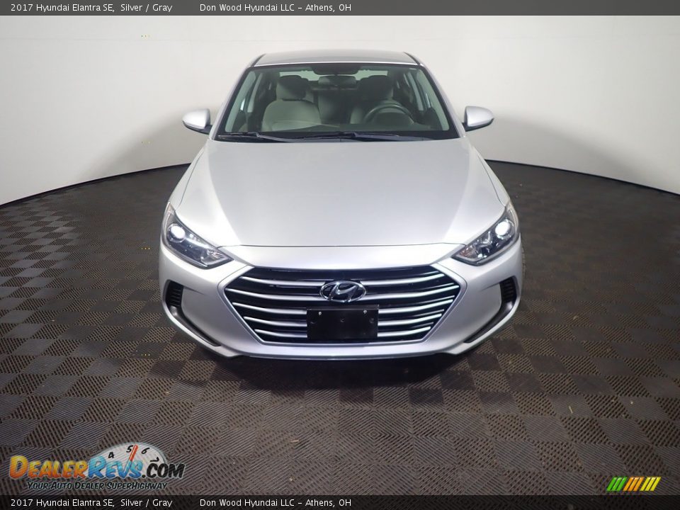 2017 Hyundai Elantra SE Silver / Gray Photo #4