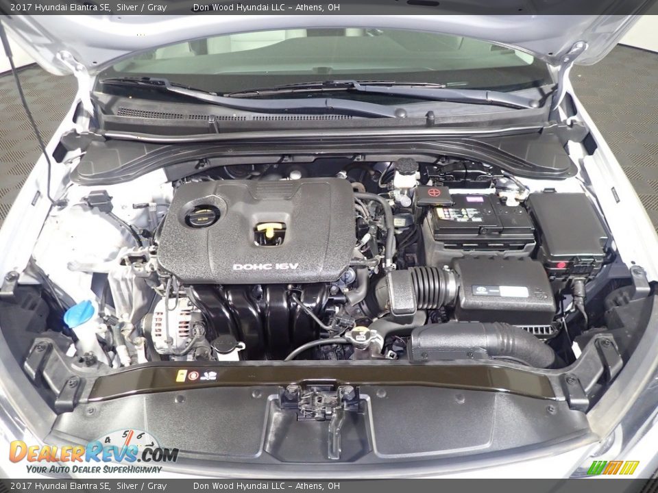 2017 Hyundai Elantra SE Silver / Gray Photo #6