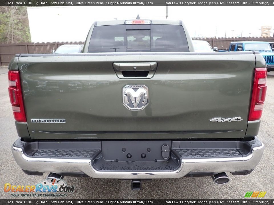 2021 Ram 1500 Big Horn Crew Cab 4x4 Olive Green Pearl / Light Mountain Brown/Black Photo #4