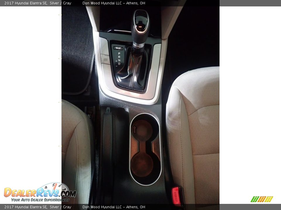 2017 Hyundai Elantra SE Silver / Gray Photo #30