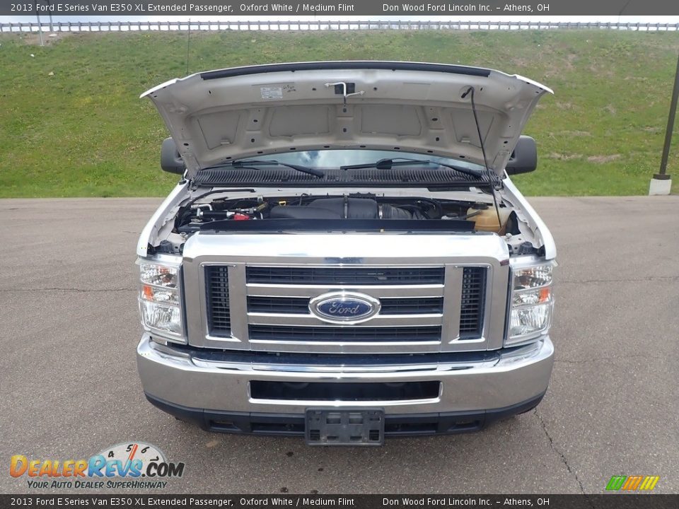 2013 Ford E Series Van E350 XL Extended Passenger Oxford White / Medium Flint Photo #5