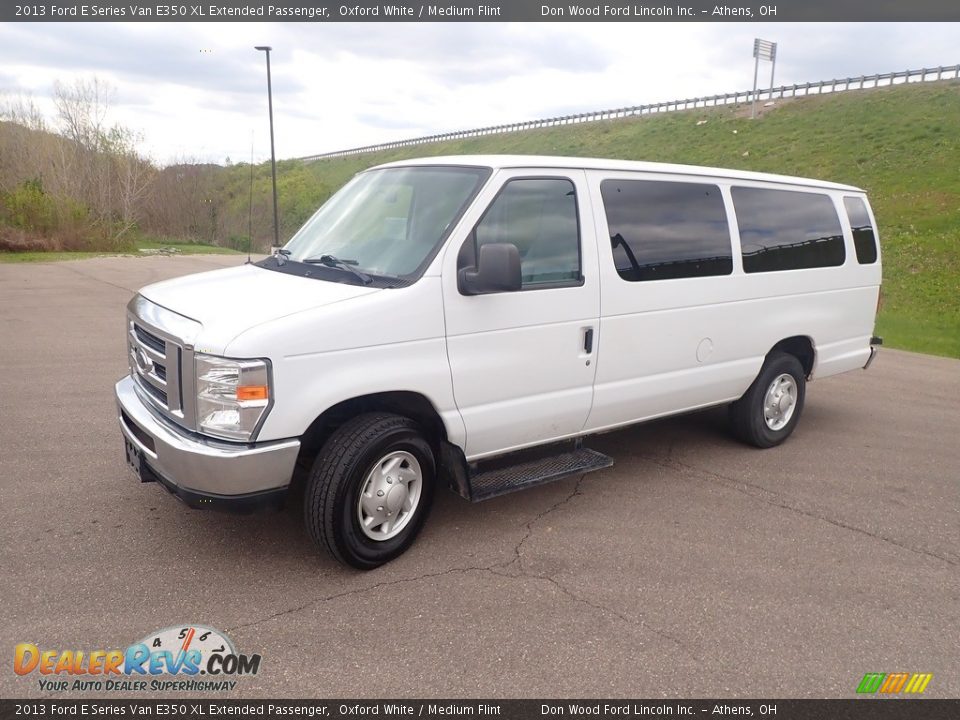 2013 Ford E Series Van E350 XL Extended Passenger Oxford White / Medium Flint Photo #8
