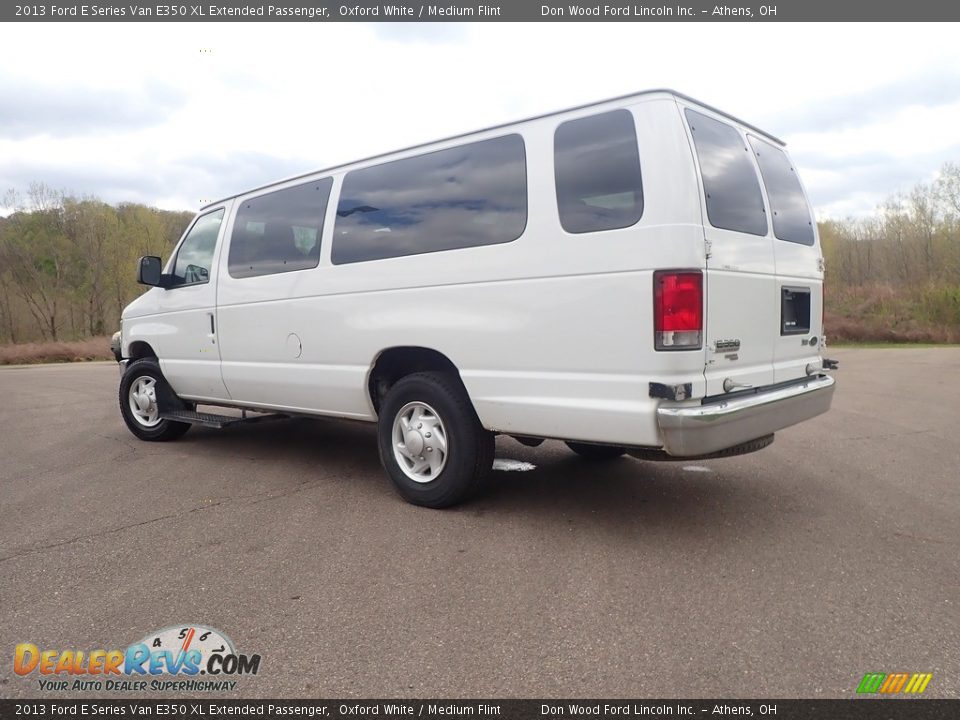 2013 Ford E Series Van E350 XL Extended Passenger Oxford White / Medium Flint Photo #10