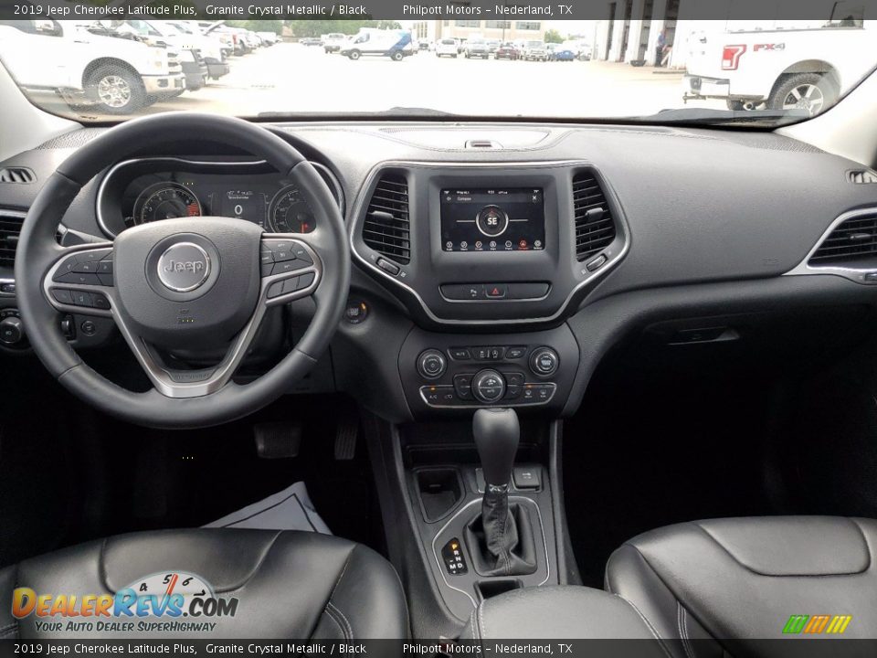 2019 Jeep Cherokee Latitude Plus Granite Crystal Metallic / Black Photo #5