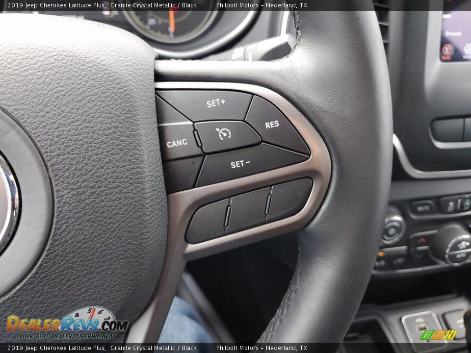 2019 Jeep Cherokee Latitude Plus Granite Crystal Metallic / Black Photo #16