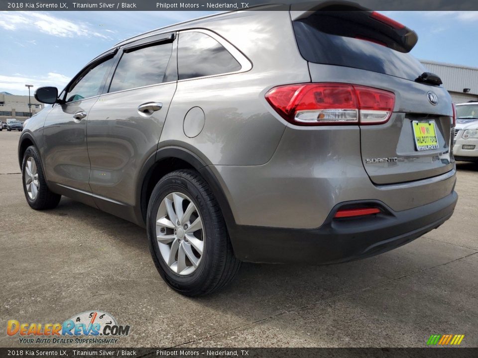 2018 Kia Sorento LX Titanium Silver / Black Photo #11