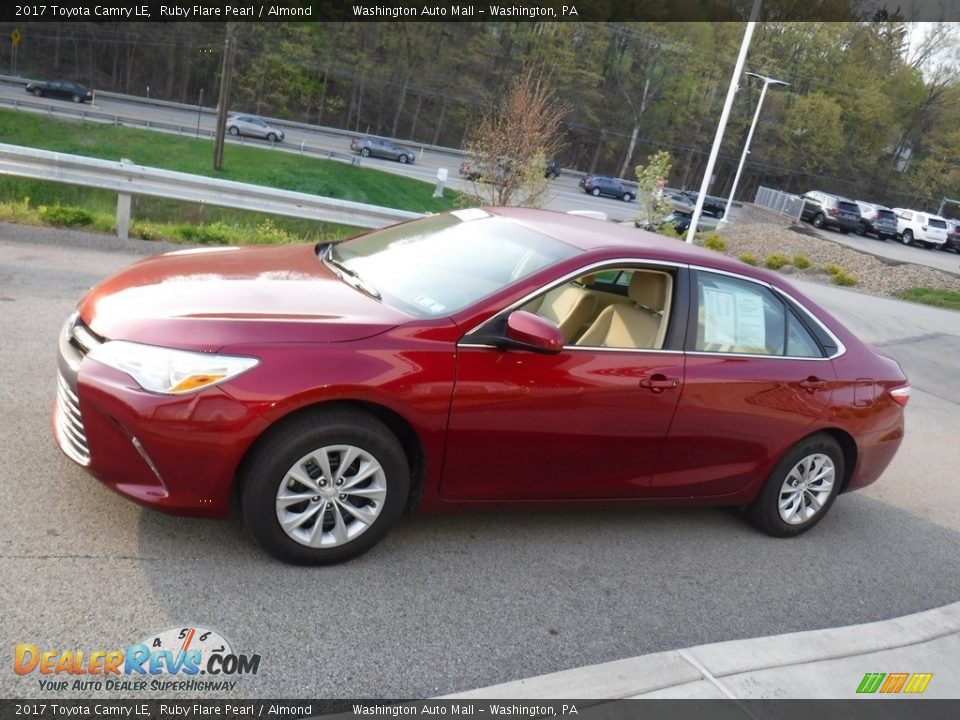 2017 Toyota Camry LE Ruby Flare Pearl / Almond Photo #10