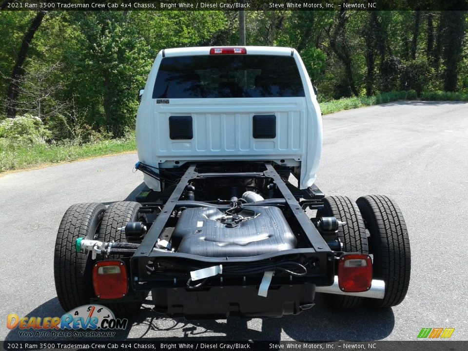 2021 Ram 3500 Tradesman Crew Cab 4x4 Chassis Bright White / Diesel Gray/Black Photo #4