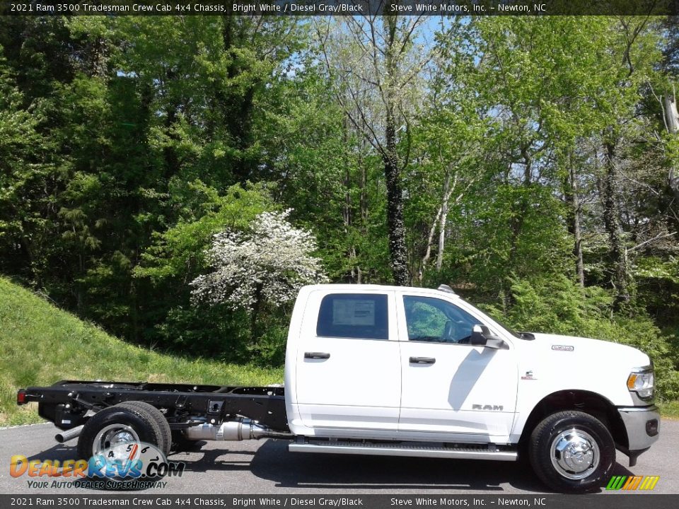 2021 Ram 3500 Tradesman Crew Cab 4x4 Chassis Bright White / Diesel Gray/Black Photo #8