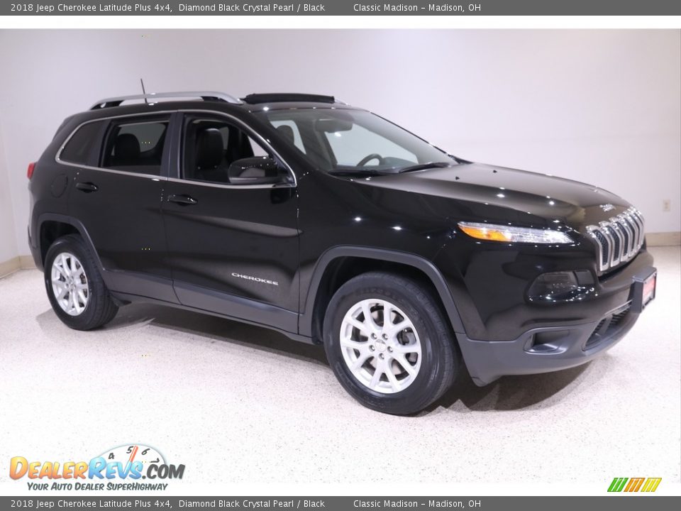 2018 Jeep Cherokee Latitude Plus 4x4 Diamond Black Crystal Pearl / Black Photo #1