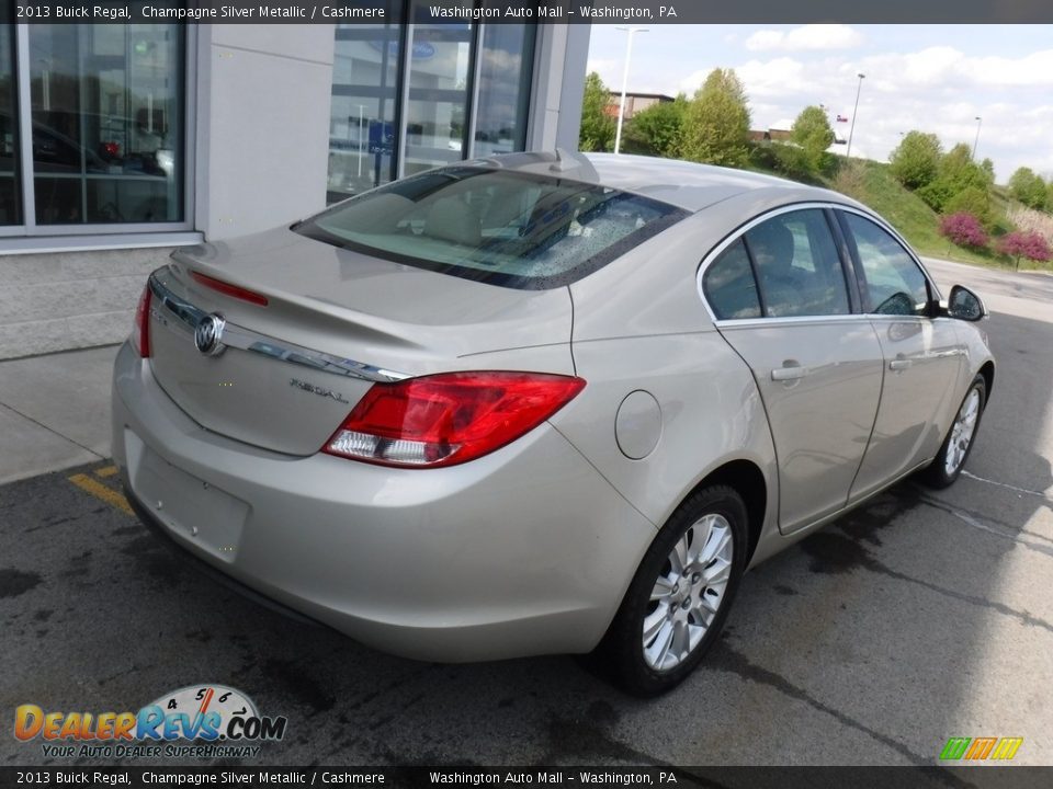 Champagne Silver Metallic 2013 Buick Regal  Photo #9