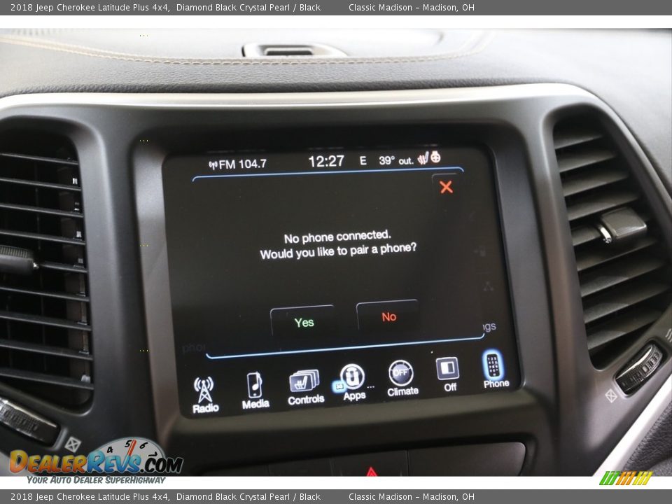 2018 Jeep Cherokee Latitude Plus 4x4 Diamond Black Crystal Pearl / Black Photo #12